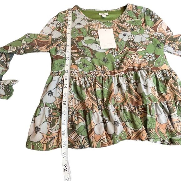 NWT Love Fire Layered Babydoll Blouse Cappuccino Desert Floral Green Tan Small - Picture 12 of 13